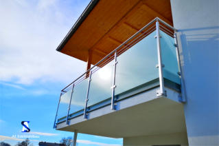 Balkongeländer Glas3