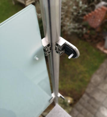 Glasgeländer mit Glasklemmen